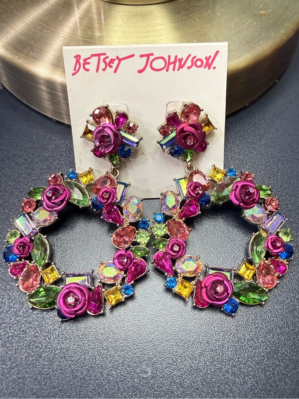 *NWT* Betsey Johnson Betseyville rose wreath drop earrings